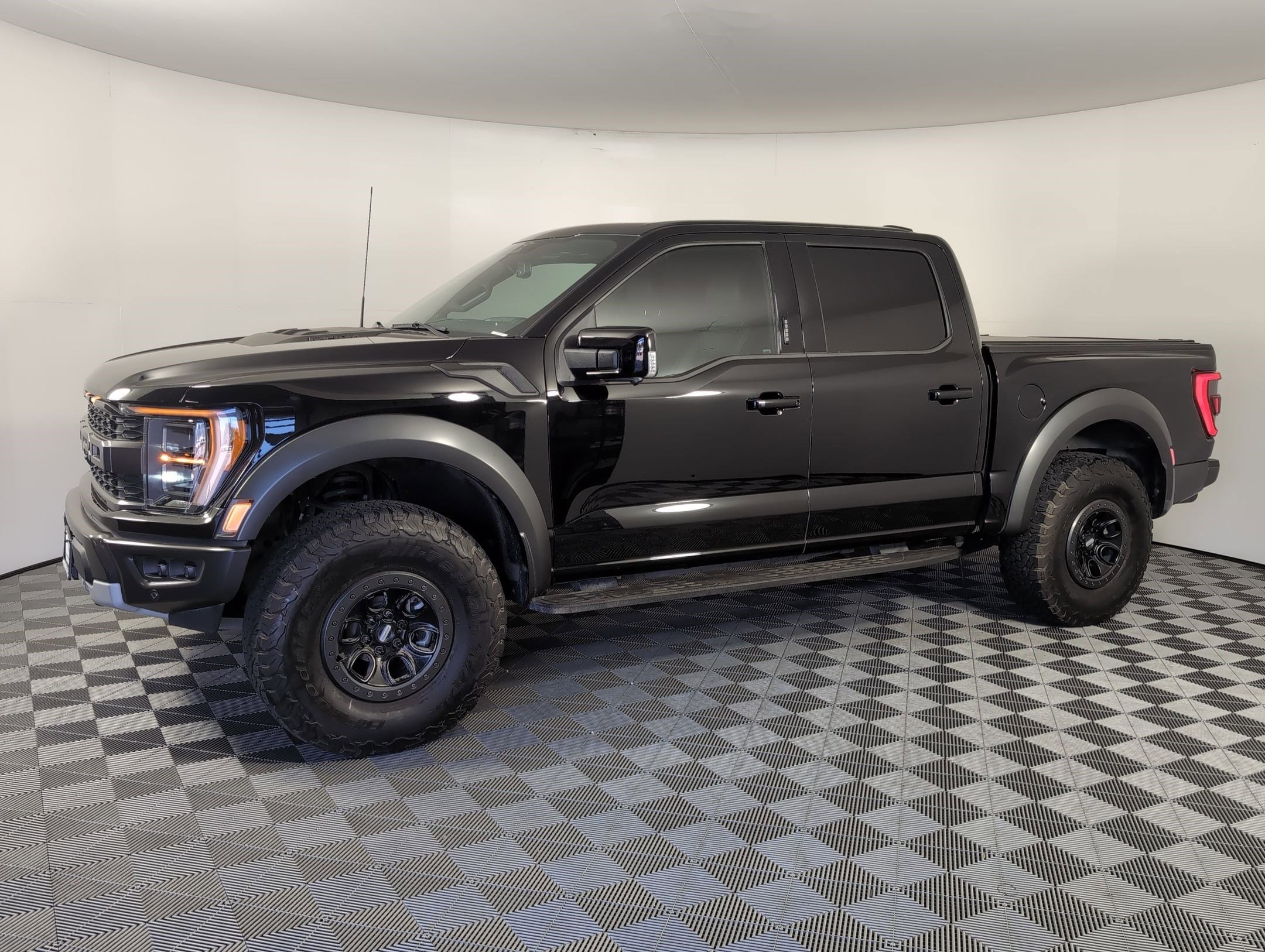 2023 Ford F-150 Raptor's photo