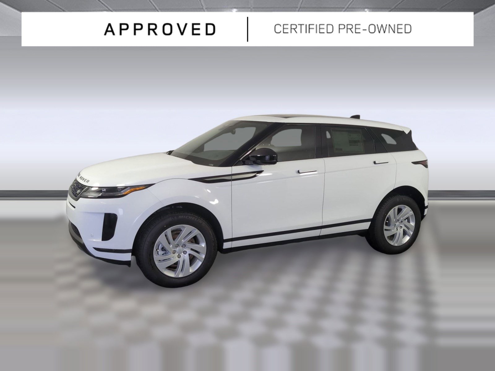 2026 Land Rover Range Rover Evoque S's photo