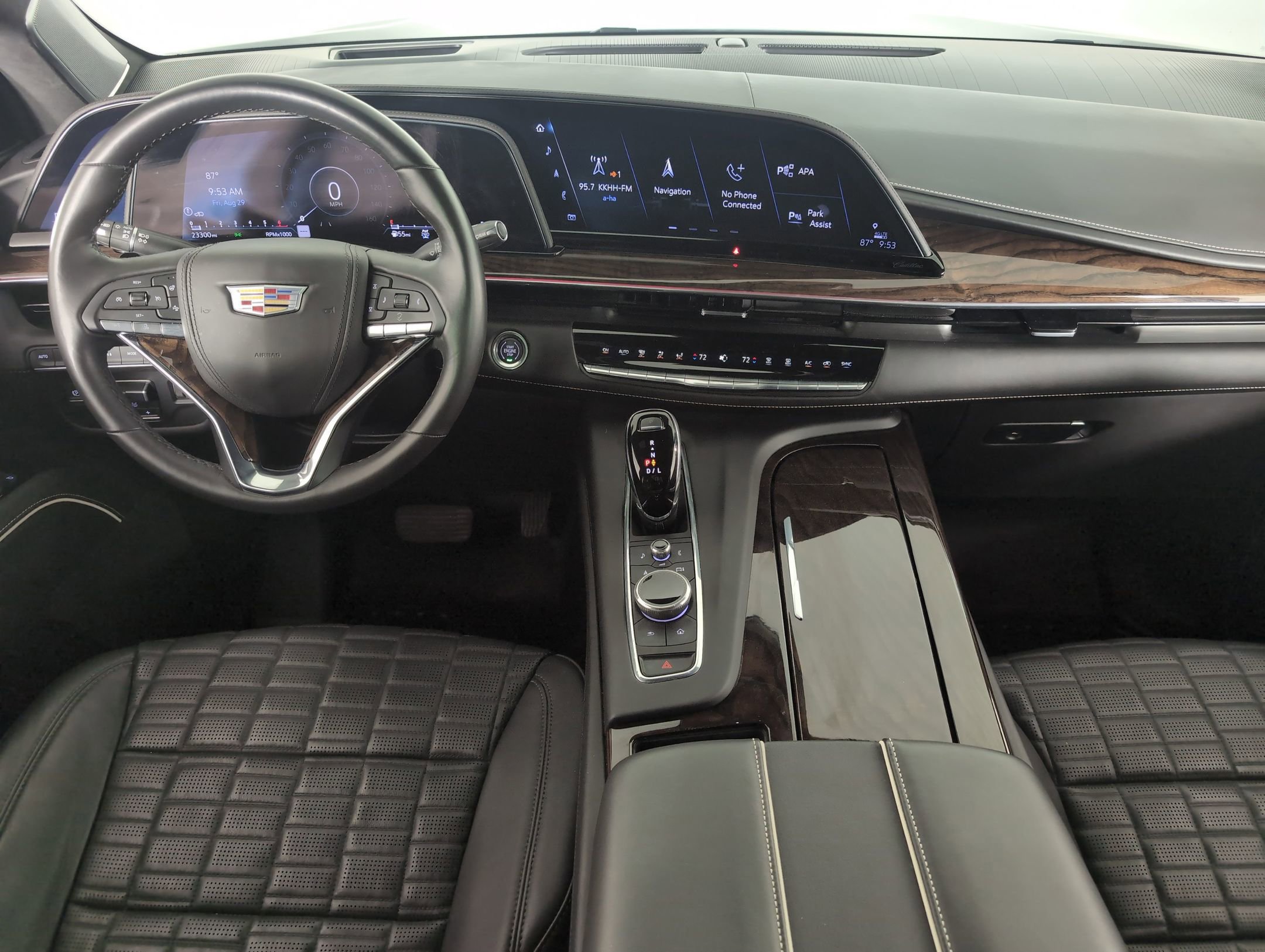 2023 Cadillac Escalade ESV Sport Platinum photo 3