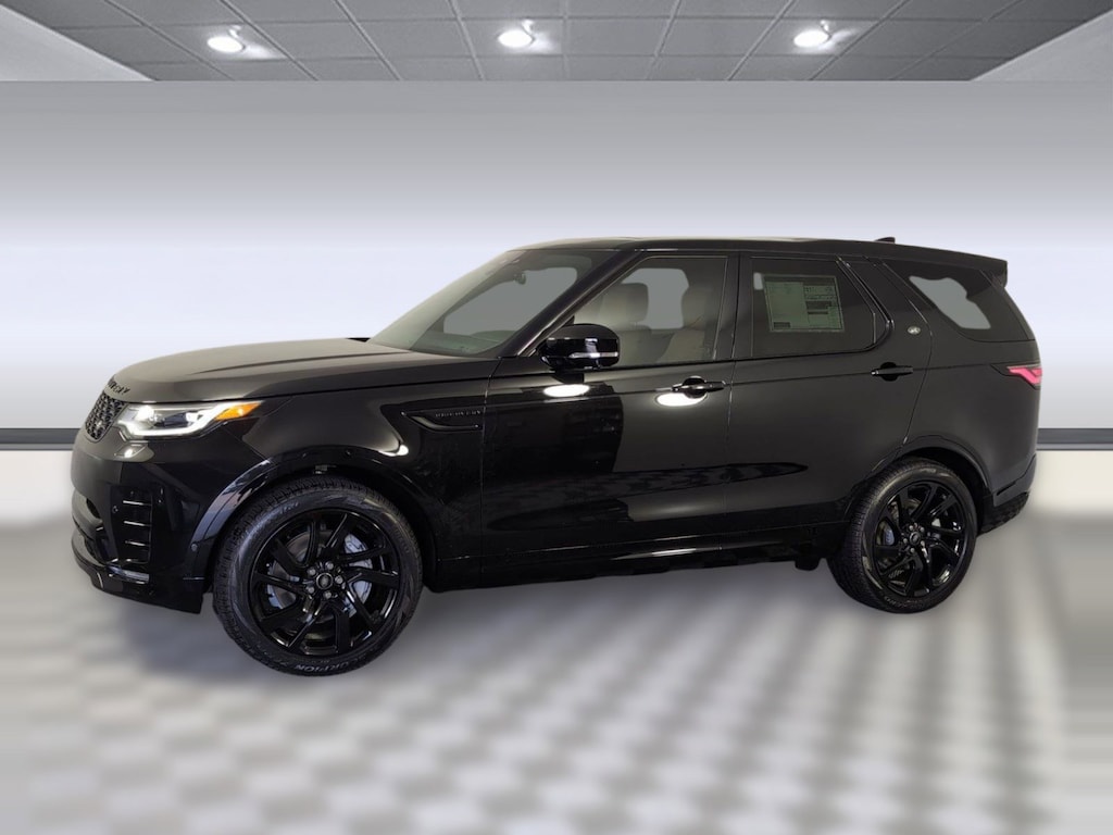 Certified 2025 Land Rover Discovery Dynamic SE SUV