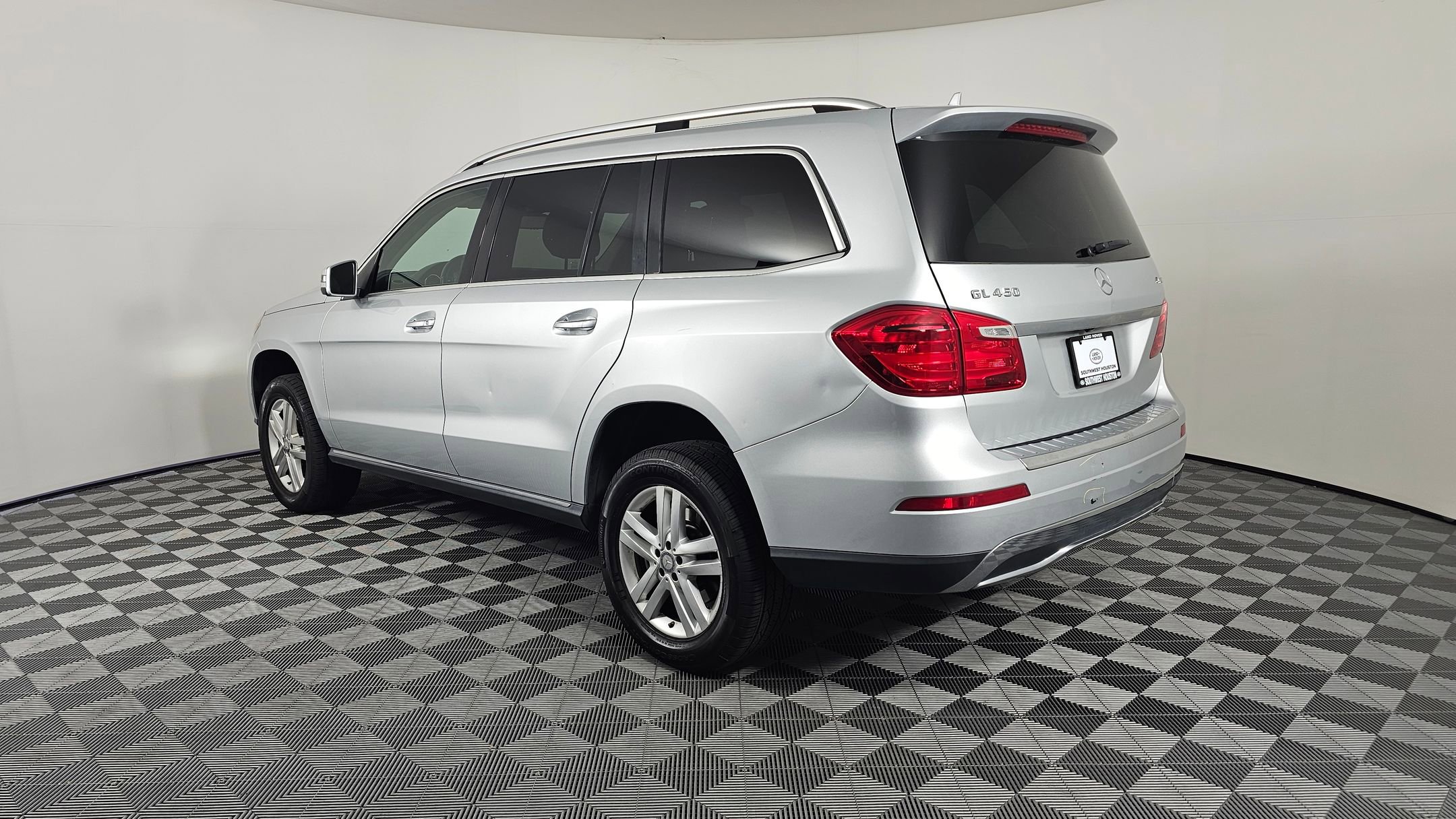 2016 Mercedes Benz GL 450 photo 3