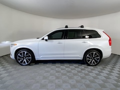 Used 2022 Volvo XC90 Momentum SUV in Houston