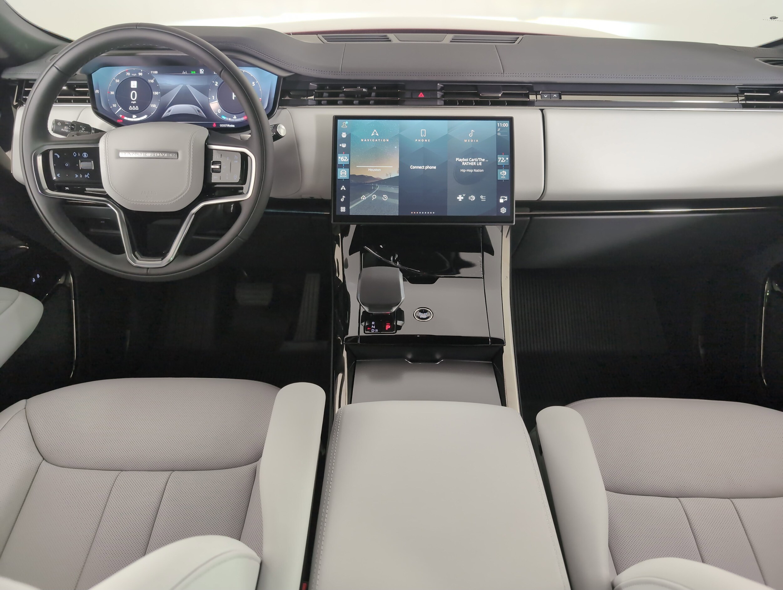 2025 Land Rover Range Rover Sport SE photo 4