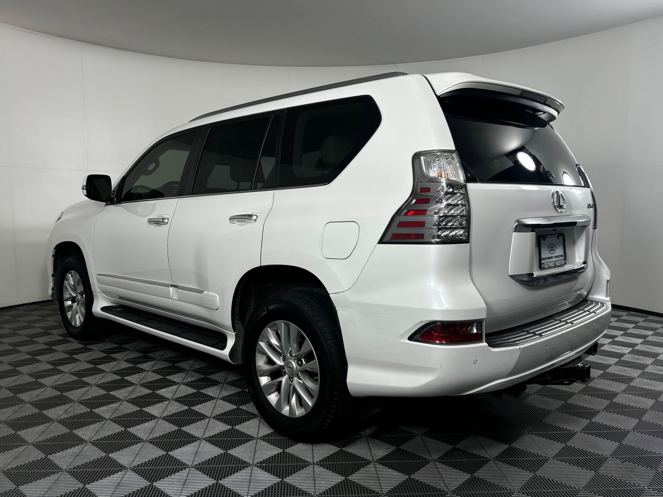 2019 Lexus GX 460 Premium photo 3
