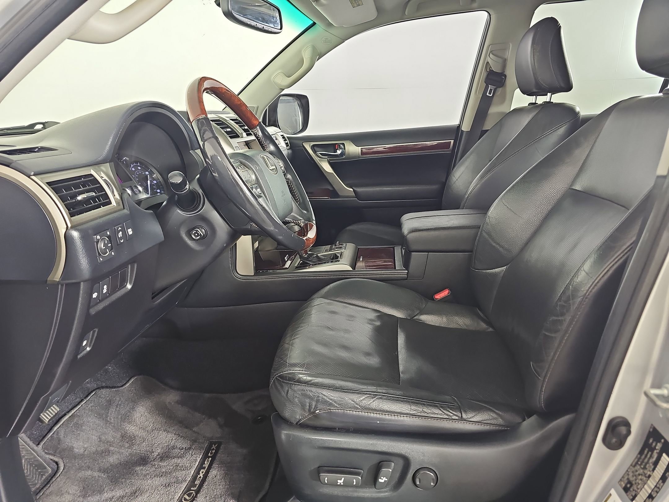 2015 Lexus GX 460 photo 4