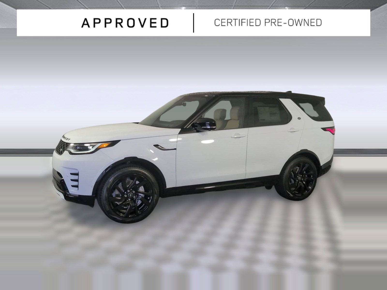 2025 Land Rover Discovery P300 Dynamic SE's photo