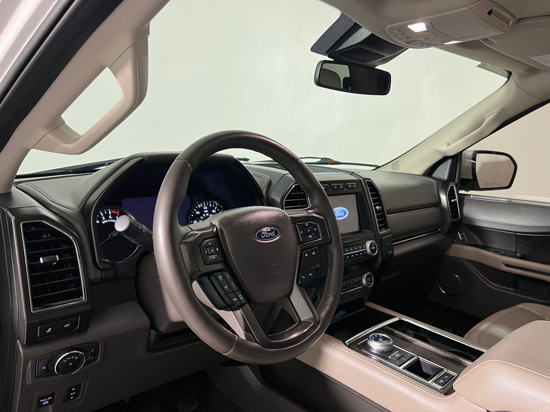 2021 Ford Expedition Limited photo 4
