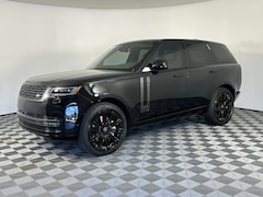 2025 Land Rover Range Rover P530 SE SUV