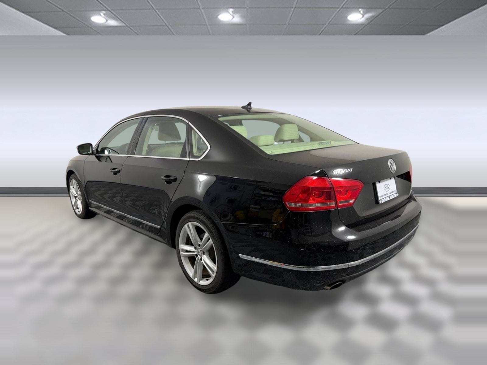 Passat 1.8T SE W/Sunroof & Nav Sedan