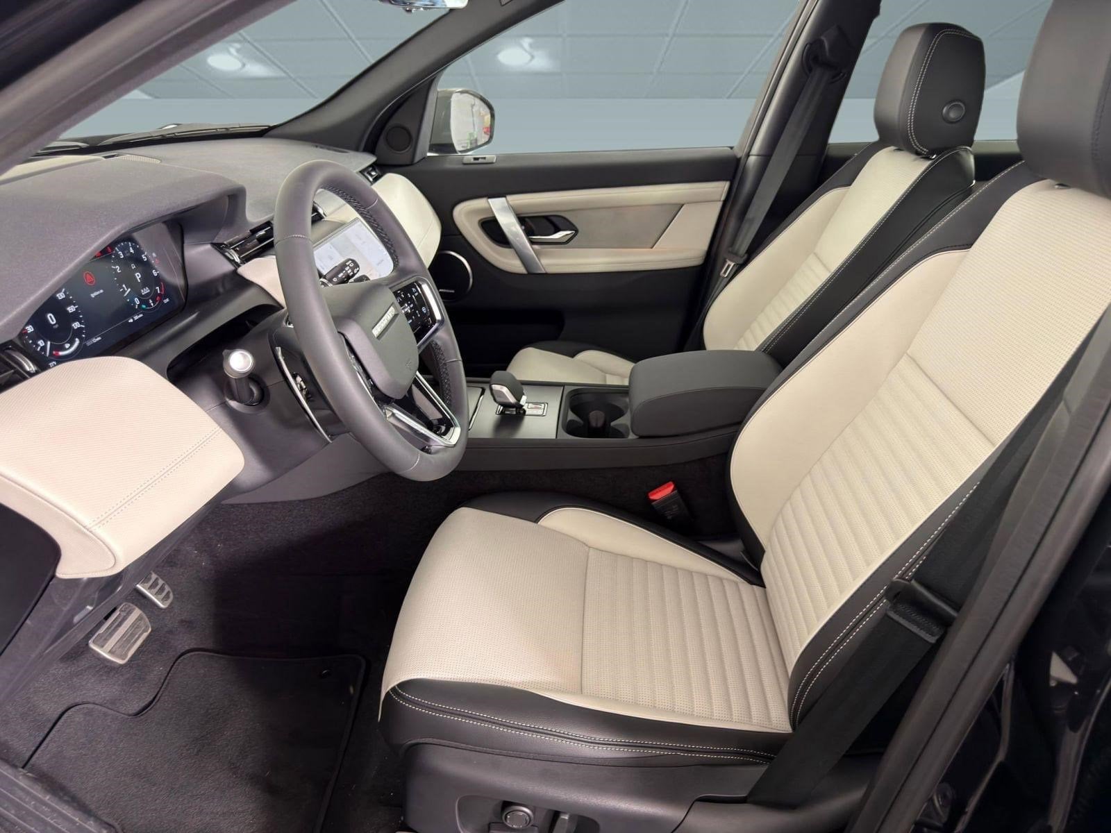 Discovery Sport Landmark SUV