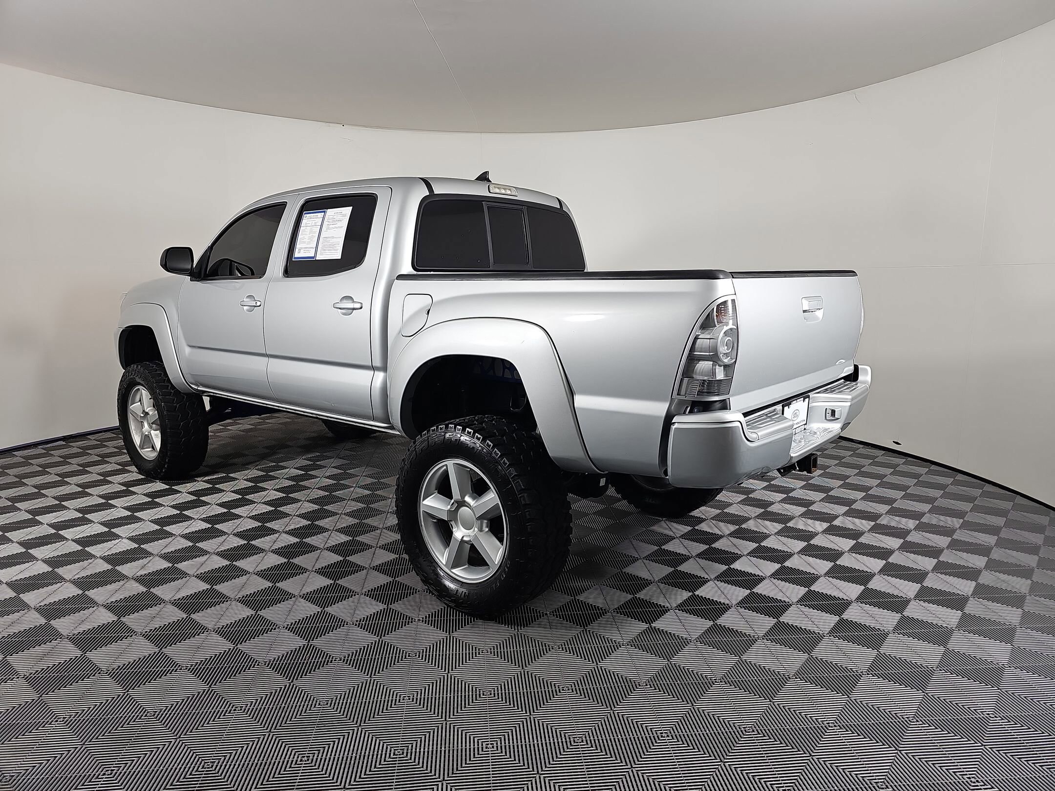 2012 Toyota Tacoma PreRunner photo 3