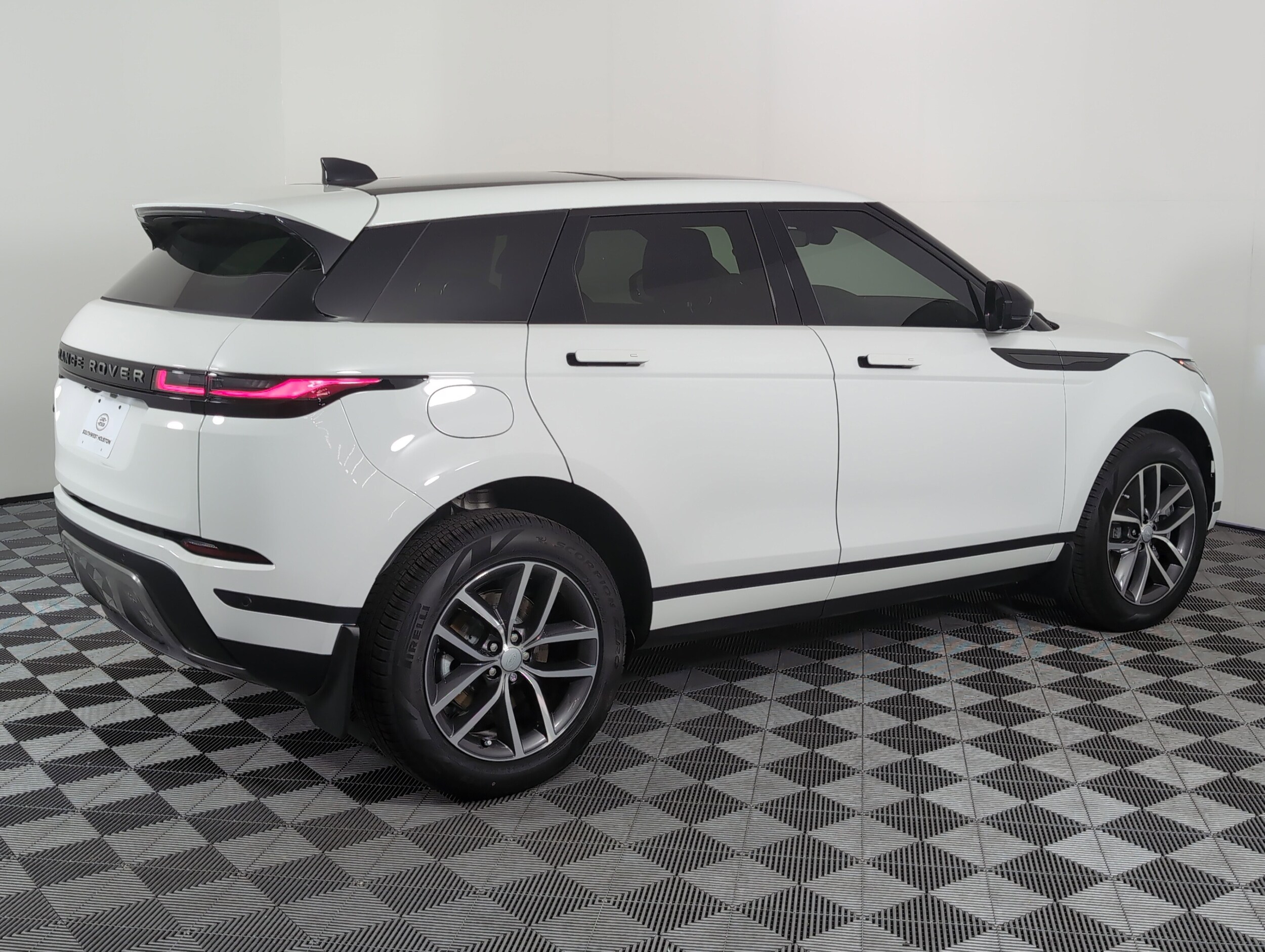 2026 Land Rover Range Rover Evoque S photo 2