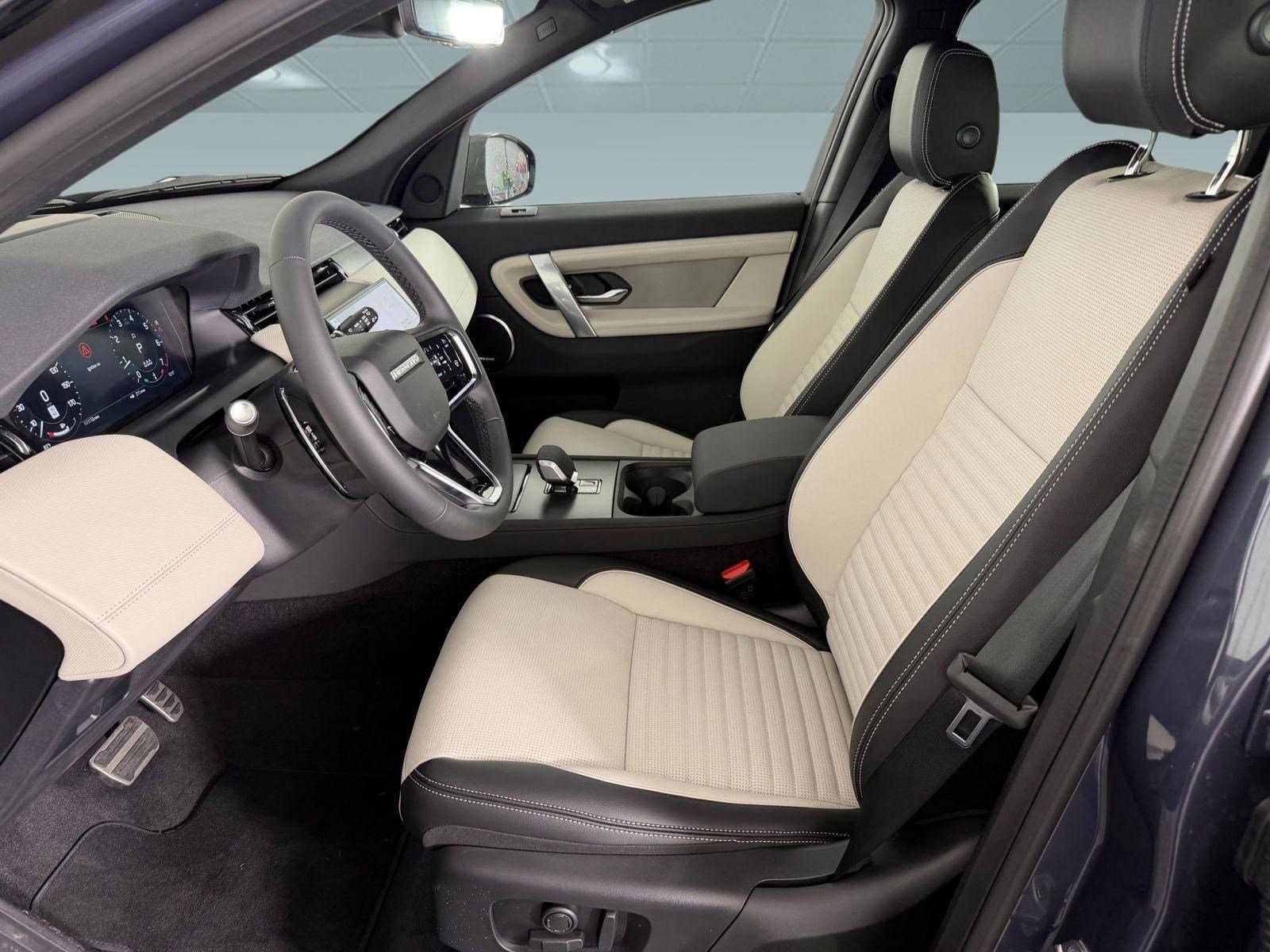 Discovery Sport Landmark SUV