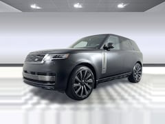 2026 Land Rover Range Rover P615 SV SUV