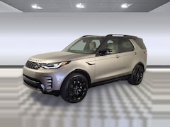 Used 2025 Land Rover Discovery Dynamic SE SUV in Houston