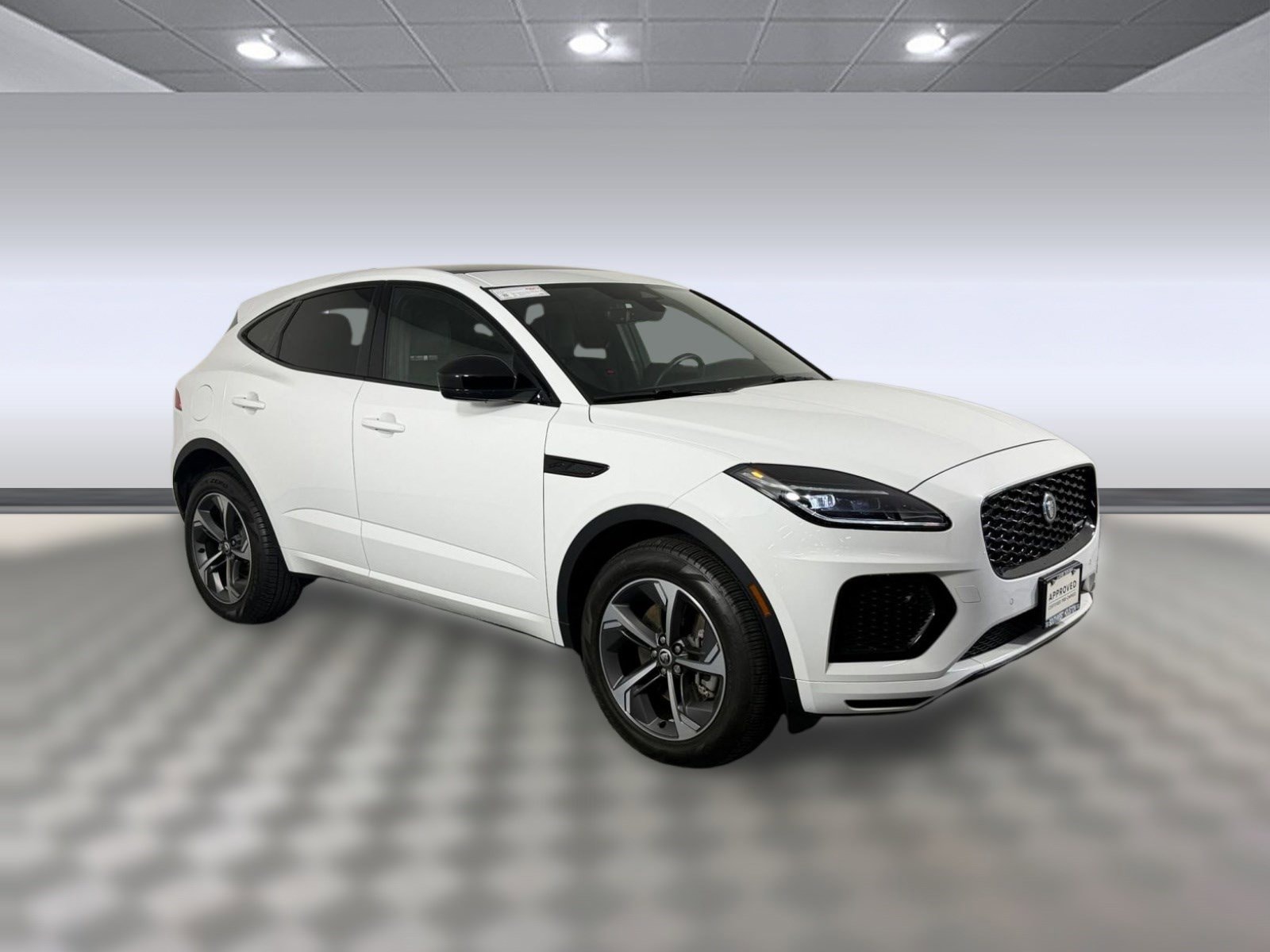 E-PACE R-Dynamic SE SUV