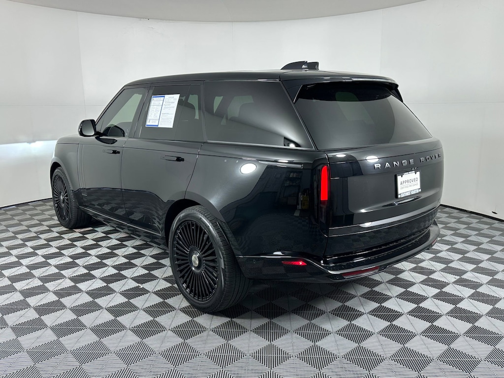 Used 2025 Land Rover Range Rover SE SUV