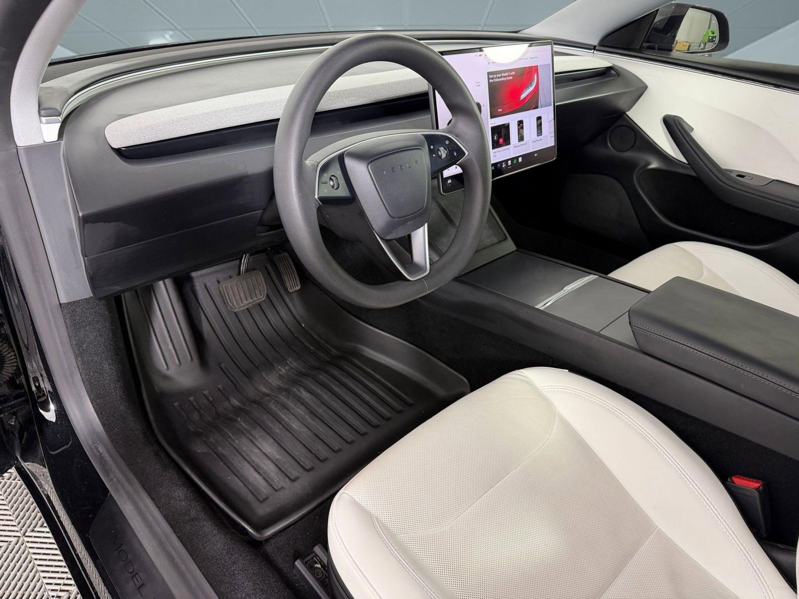 Model 3 Long Range Sedan