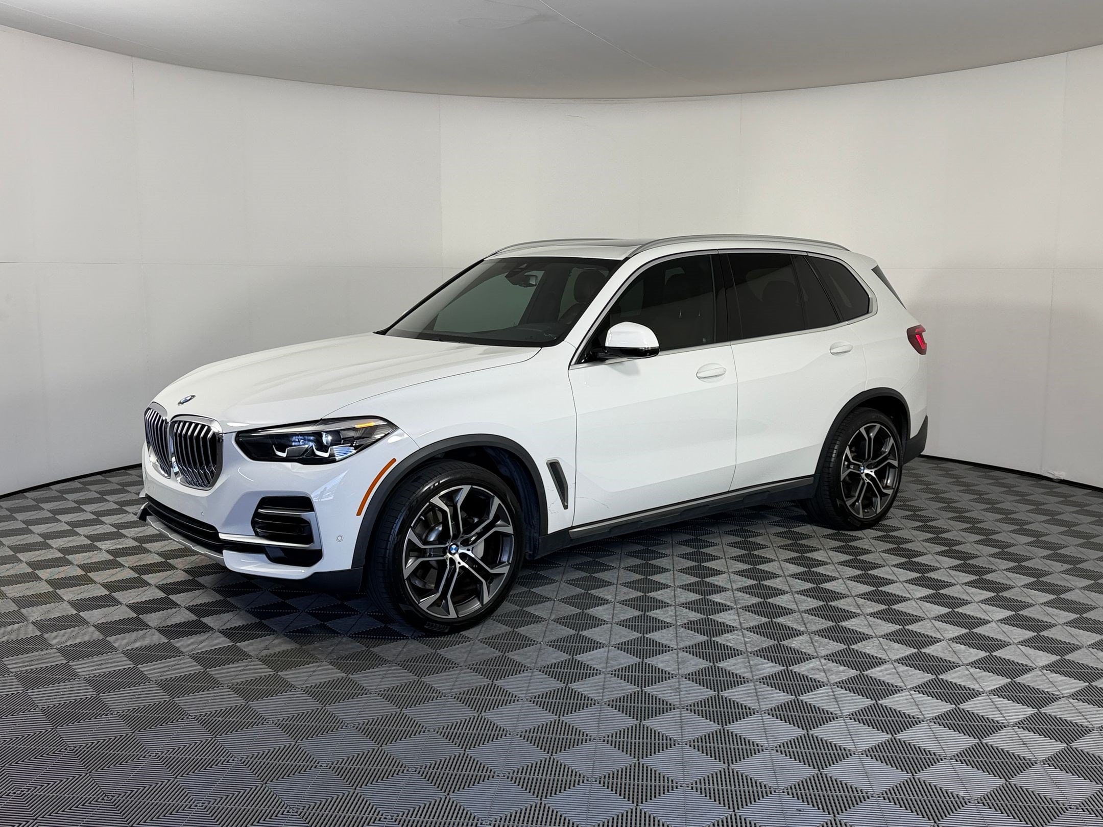 2023 BMW X5