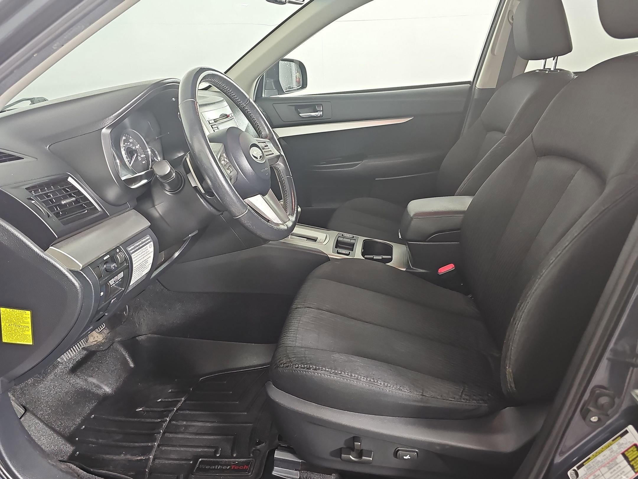 2011 Subaru Outback 2.5i photo 4