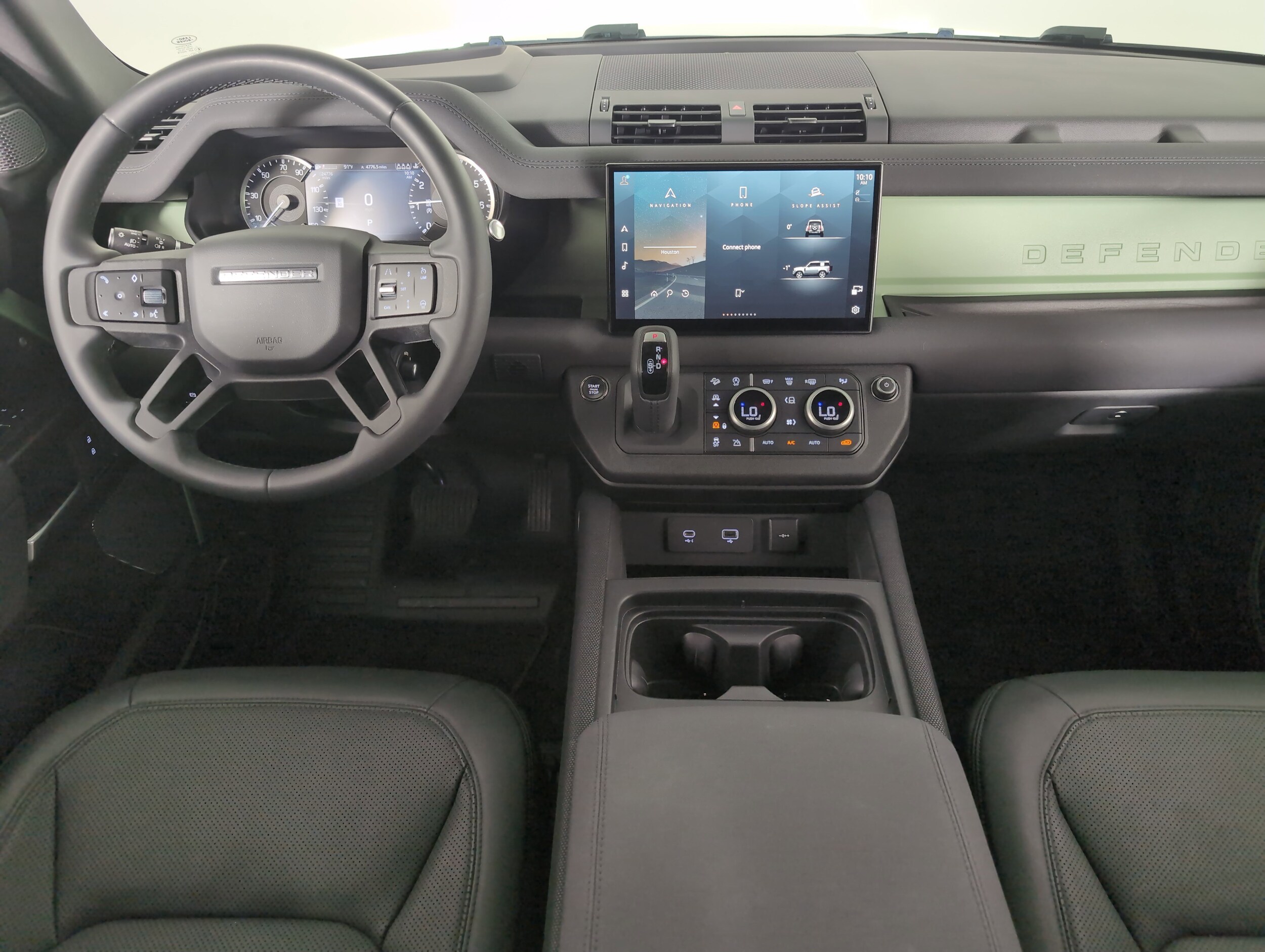 2023 Land Rover Defender photo 4