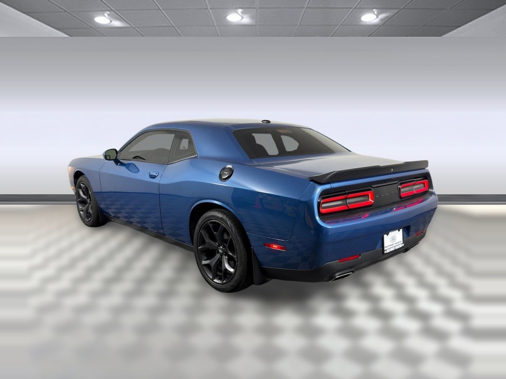 Used 2020 Dodge Challenger SXT Coupe
