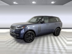 2026 Land Rover Range Rover P550e SE SUV