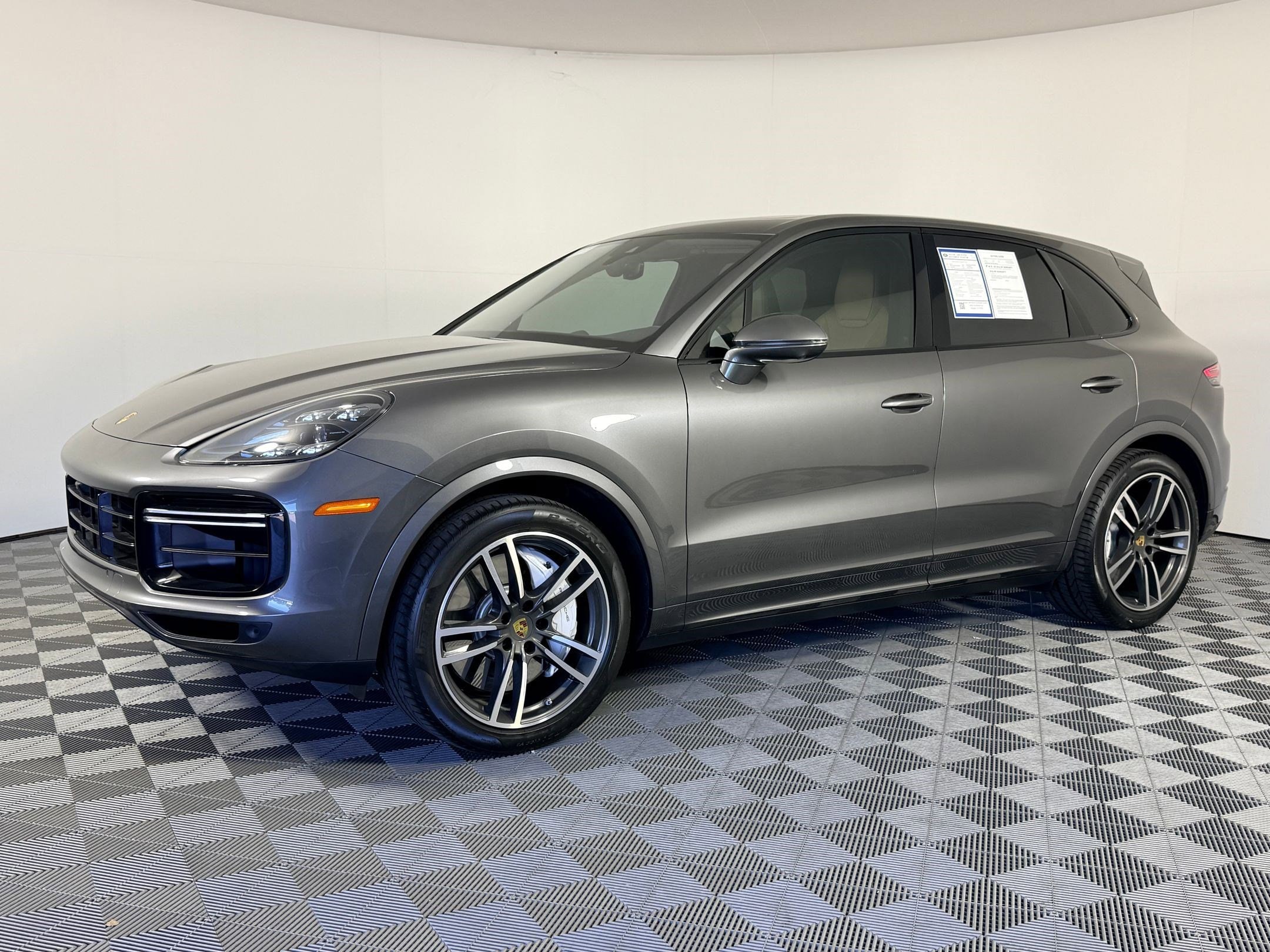 2020 Porsche Cayenne Turbo