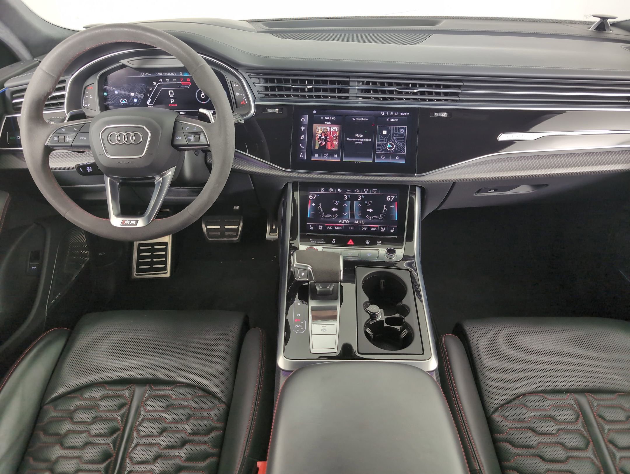 2023 Audi RS Q8 photo 4