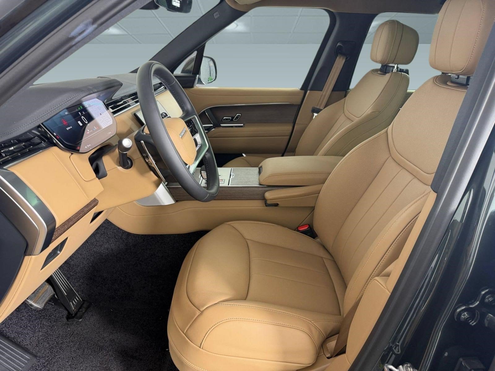 Range Rover P400 SE SUV