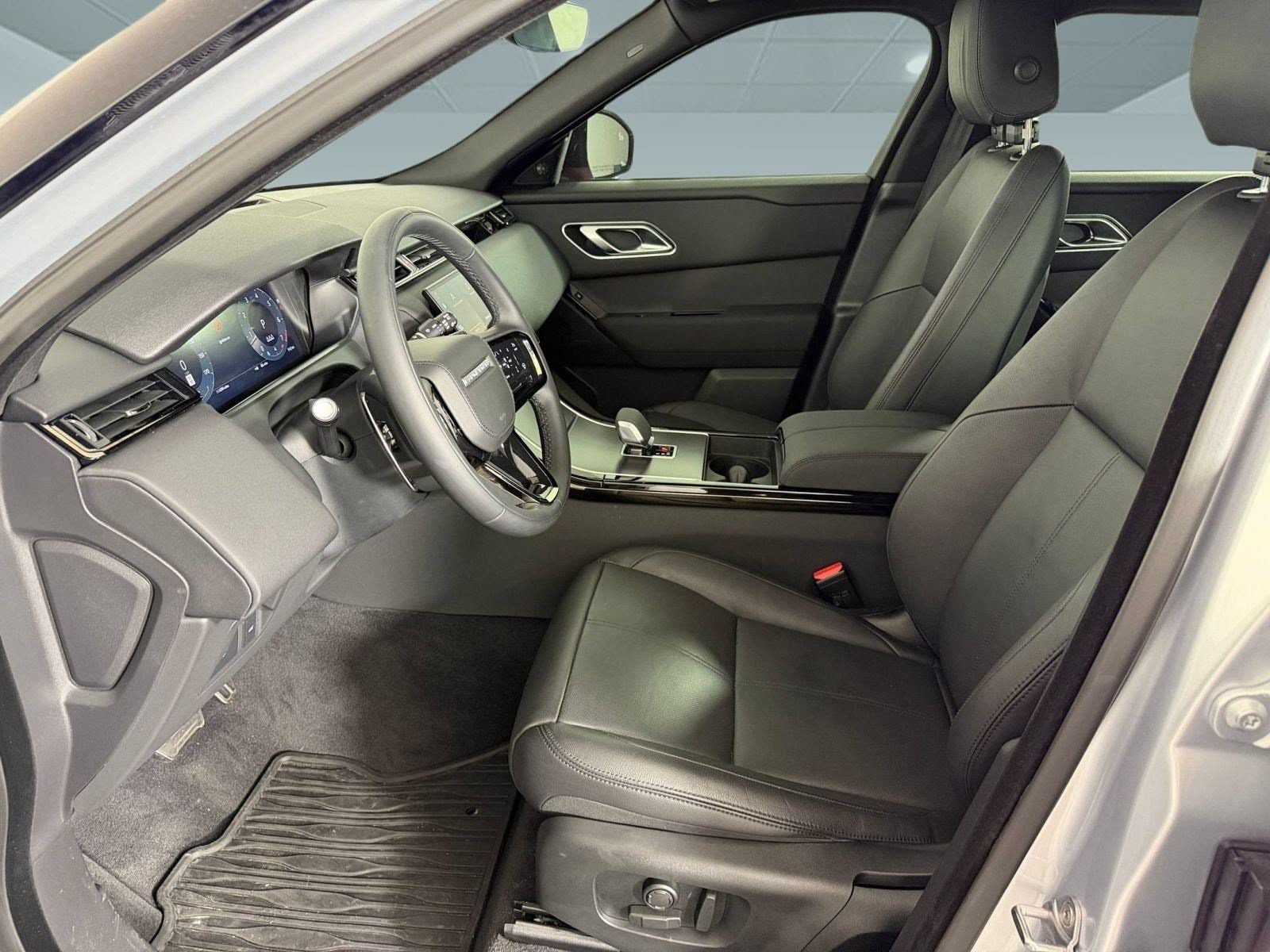 Range Rover Velar Dynamic SE SUV