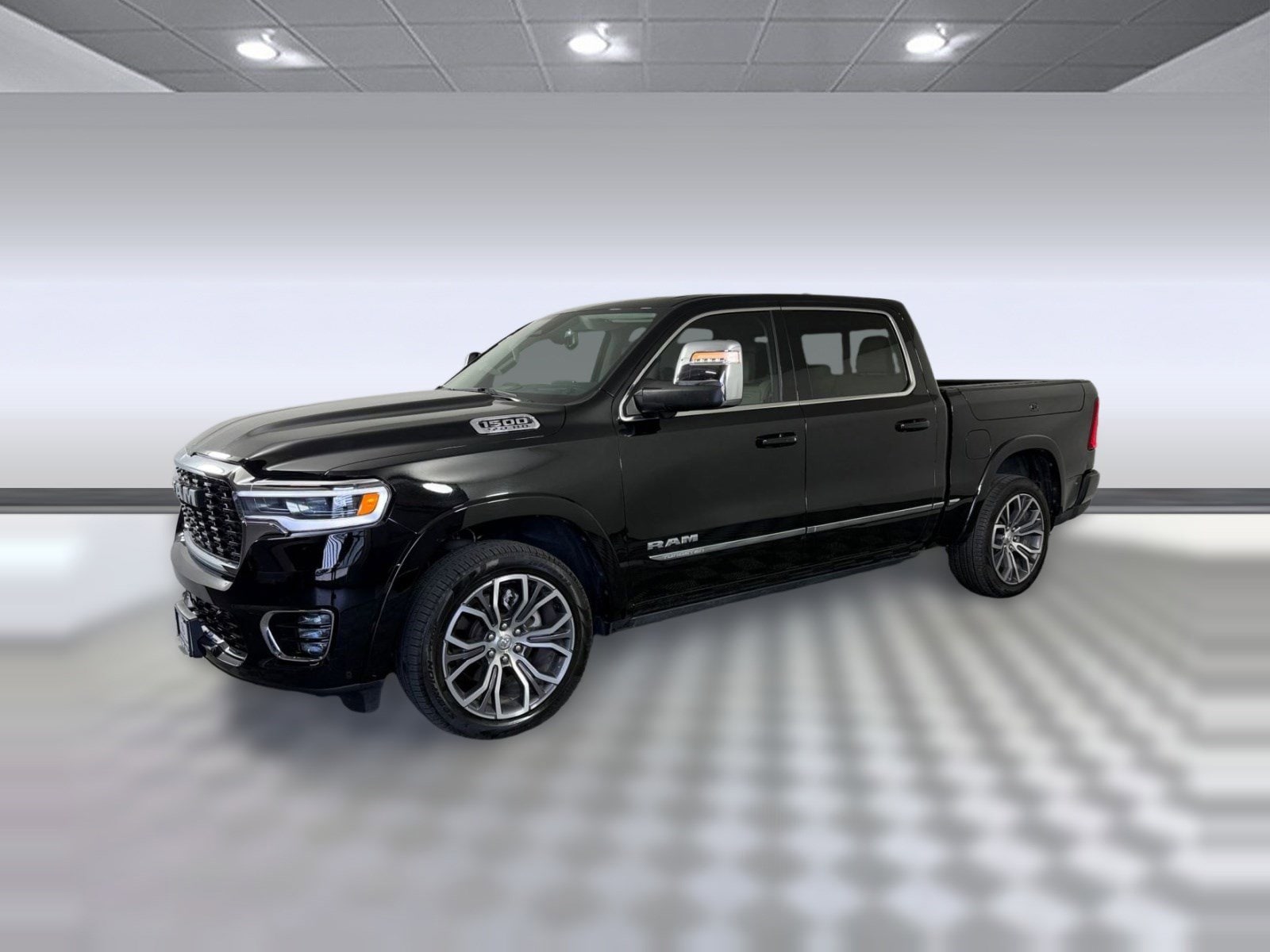 2025 RAM 1500 Tungsten 4x4 Crew Cab 5'7's photo