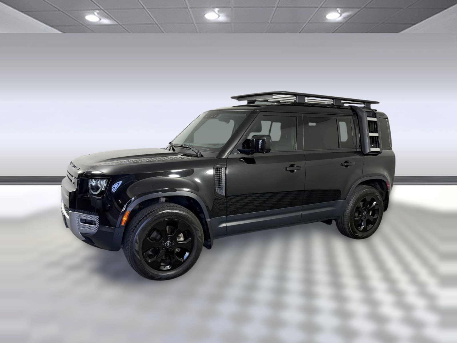 2023 Land Rover Defender S's photo