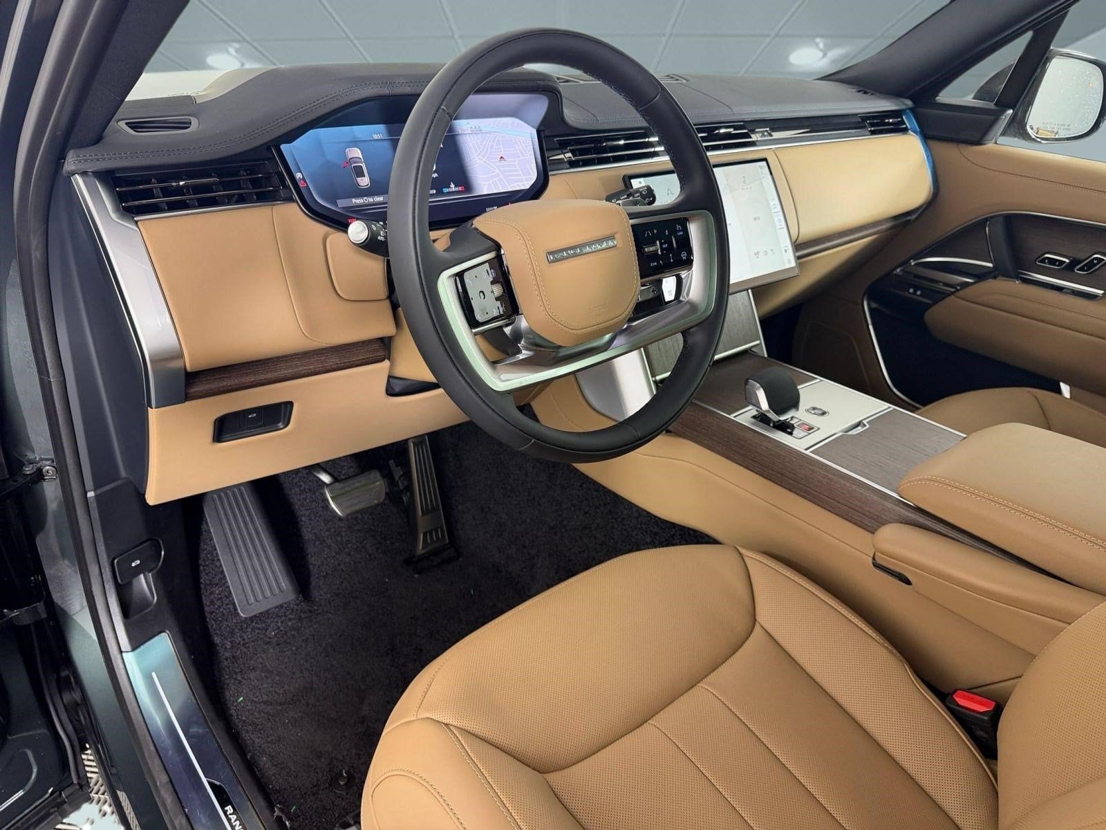 Range Rover P400 SE SUV