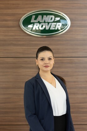 Staff member Victoria Cardenas from ID_6a7f3a