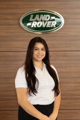 Staff member Gina Saez from ID_ab1871