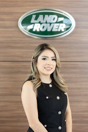 Staff member Vanessa Rodriguez from ID_29f587026c8c