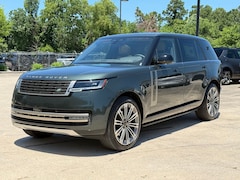 2026 Land Rover Range Rover P400 SE 7 Seat SUV