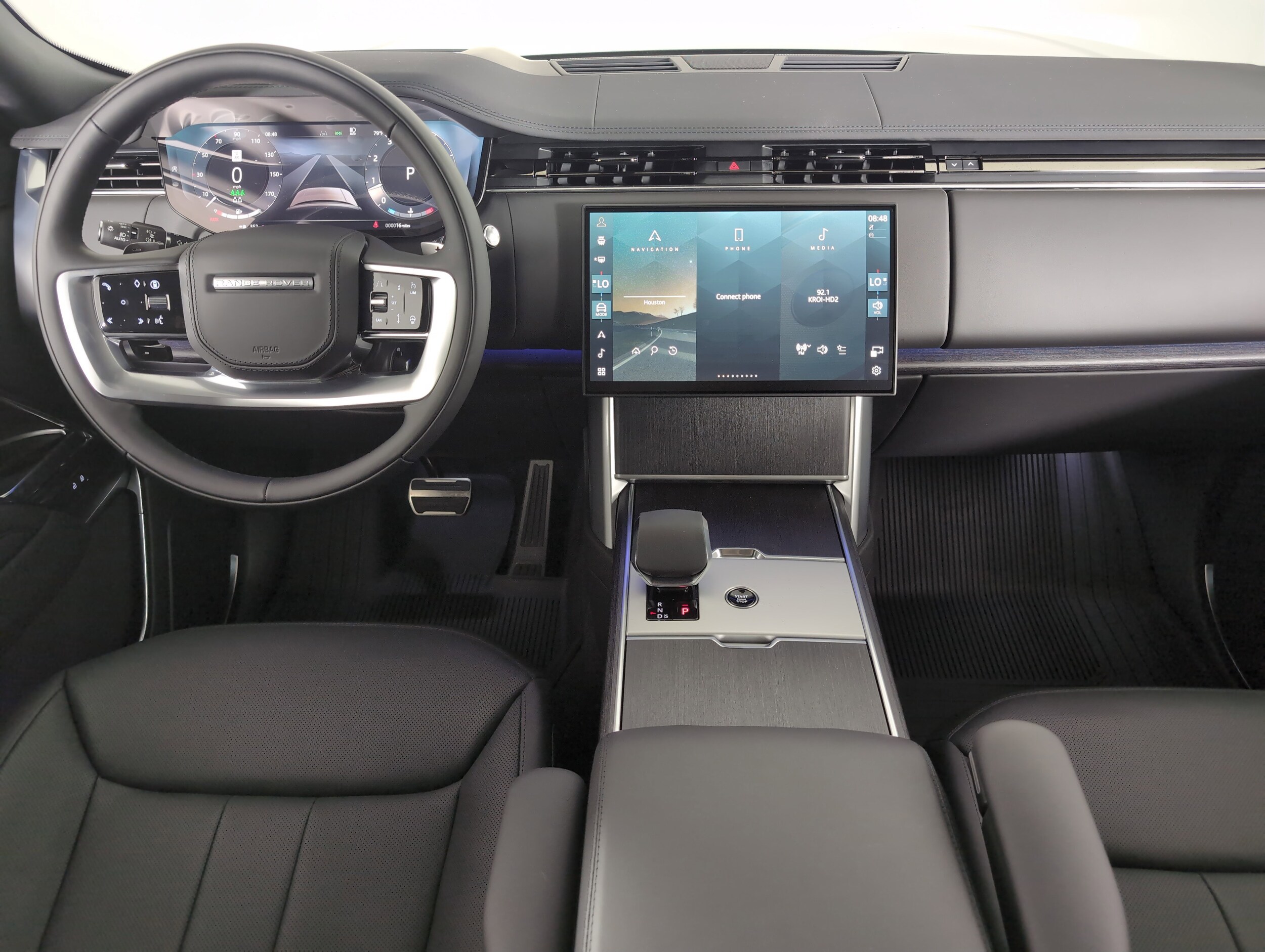 2025 Land Rover Range Rover SE photo 4
