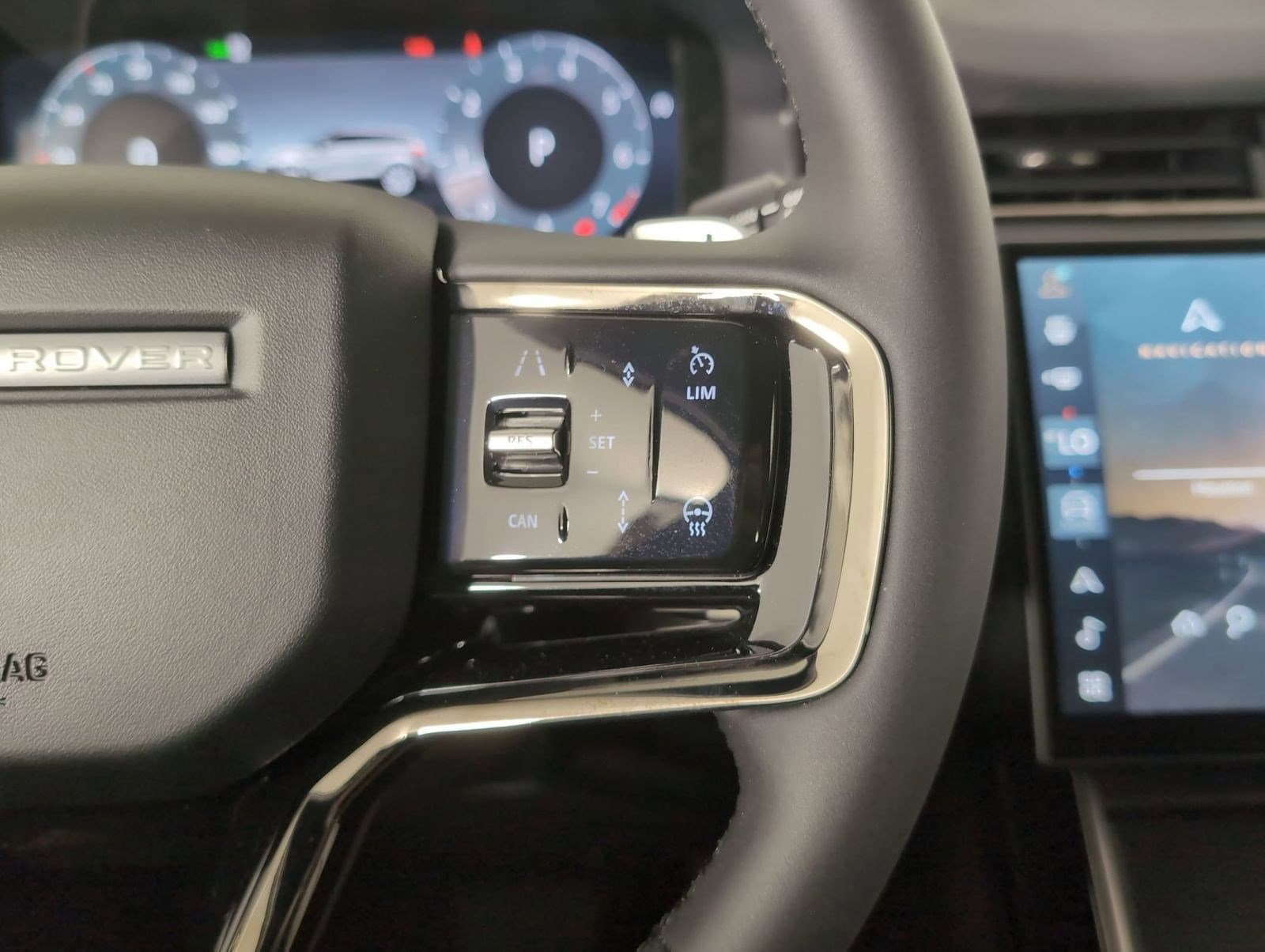 2026 Land Rover Range Rover Evoque S - Photo 19