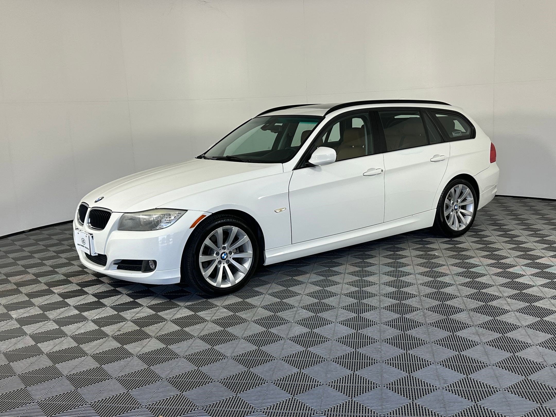 2011 BMW 3 Series 328i