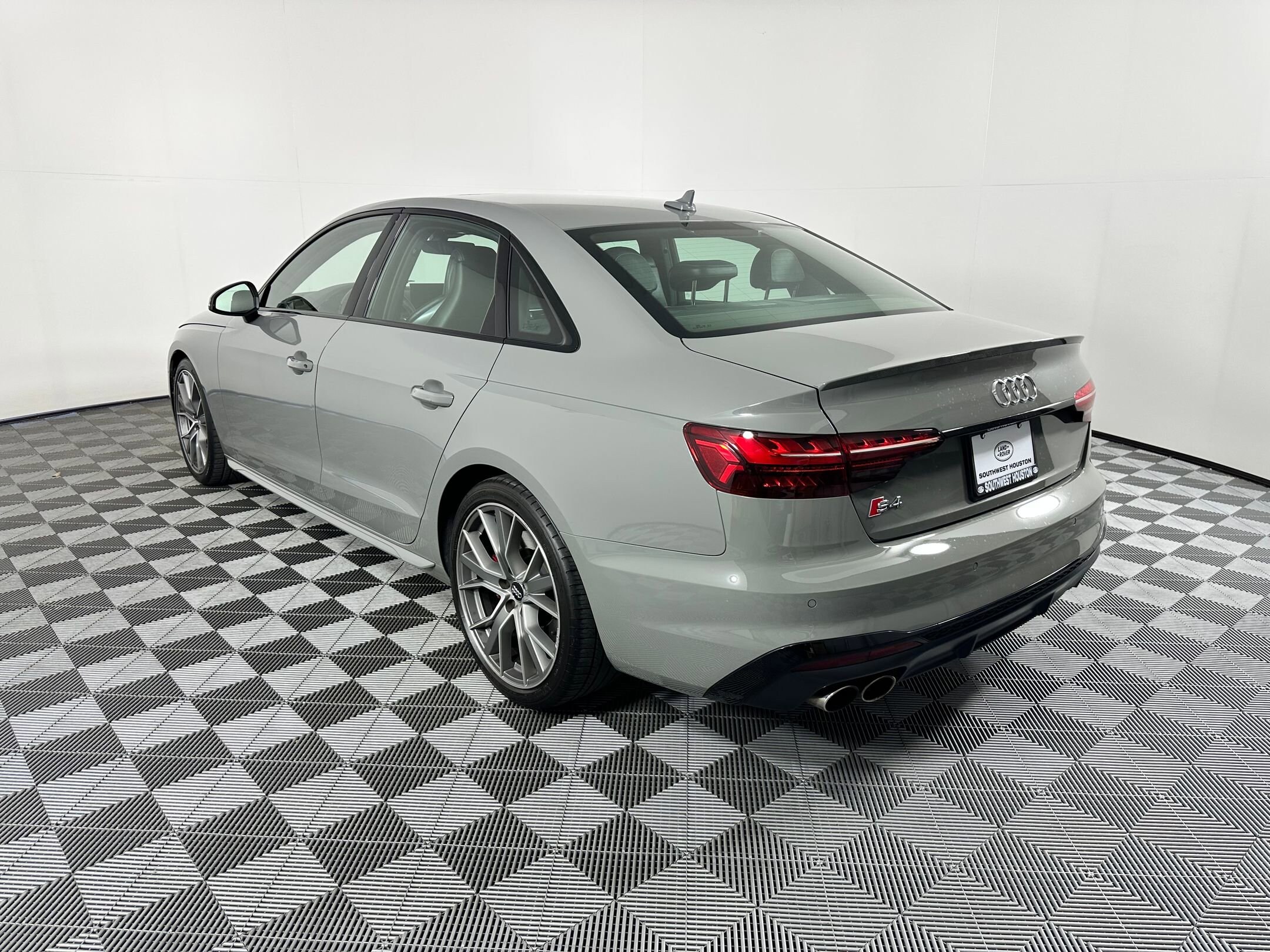 2020 Audi S4 Base Premium Plus photo 3