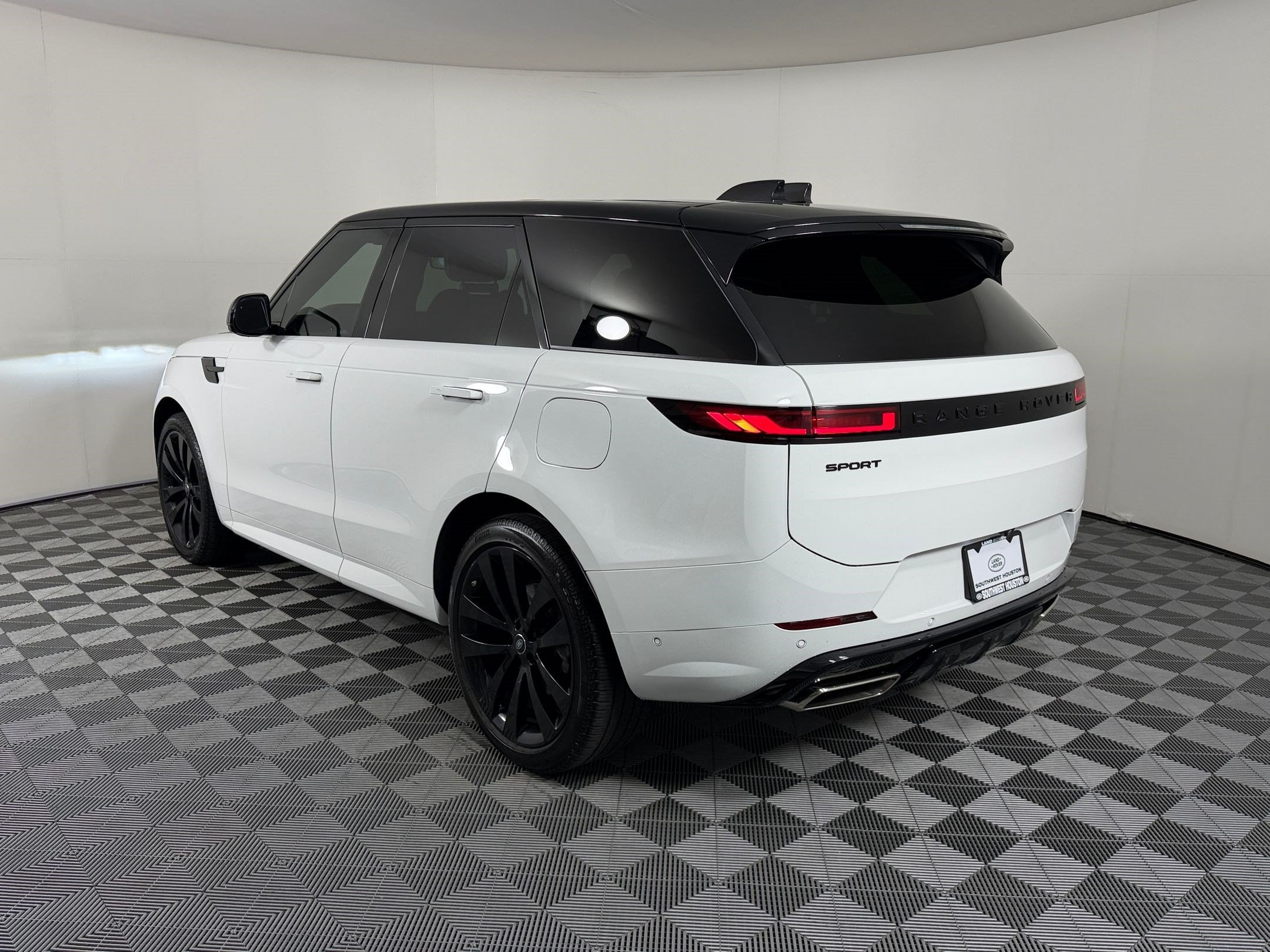 Range Rover Sport Dynamic SE SUV
