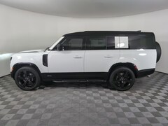 2025 Land Rover Defender 130 V8 SUV