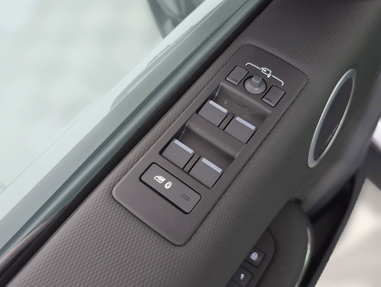 2025 Land Rover Discovery Dynamic SE - Photo 11
