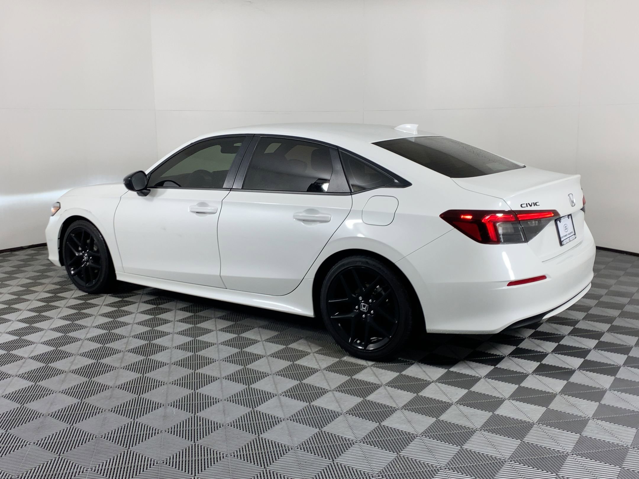 2026 Honda Civic Sport photo 2