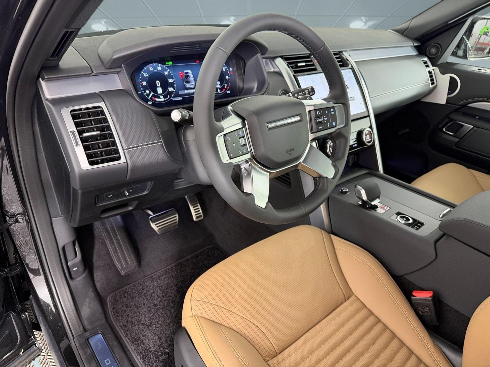 Discovery Dynamic SE SUV