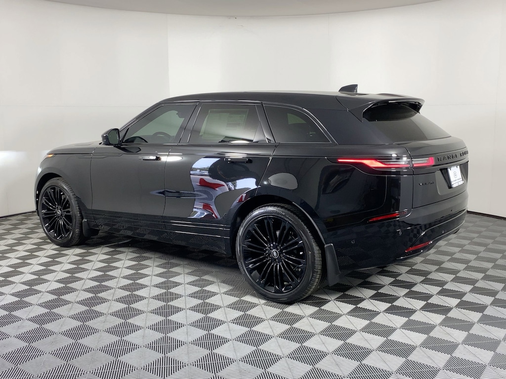 New 2026 Land Rover Range Rover Velar P250 Dynamic SE SUV