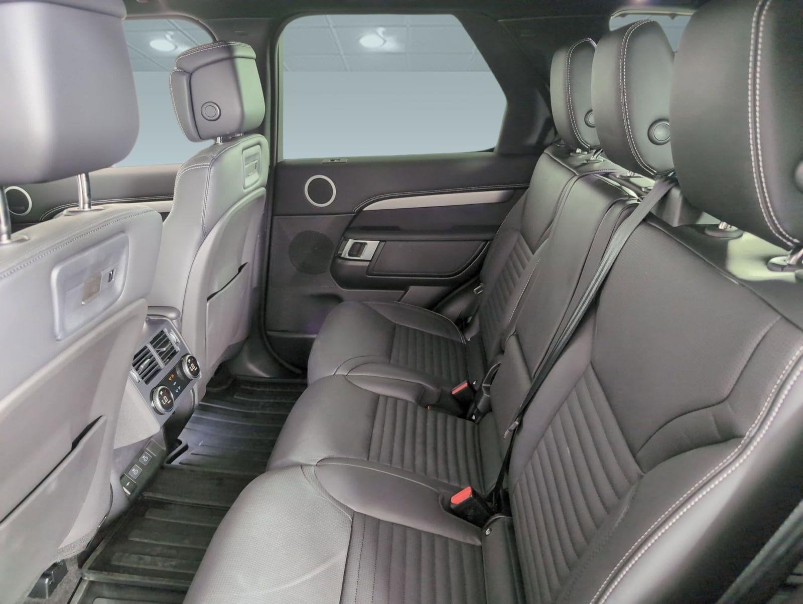 2025 Land Rover Discovery Dynamic SE - Photo 22