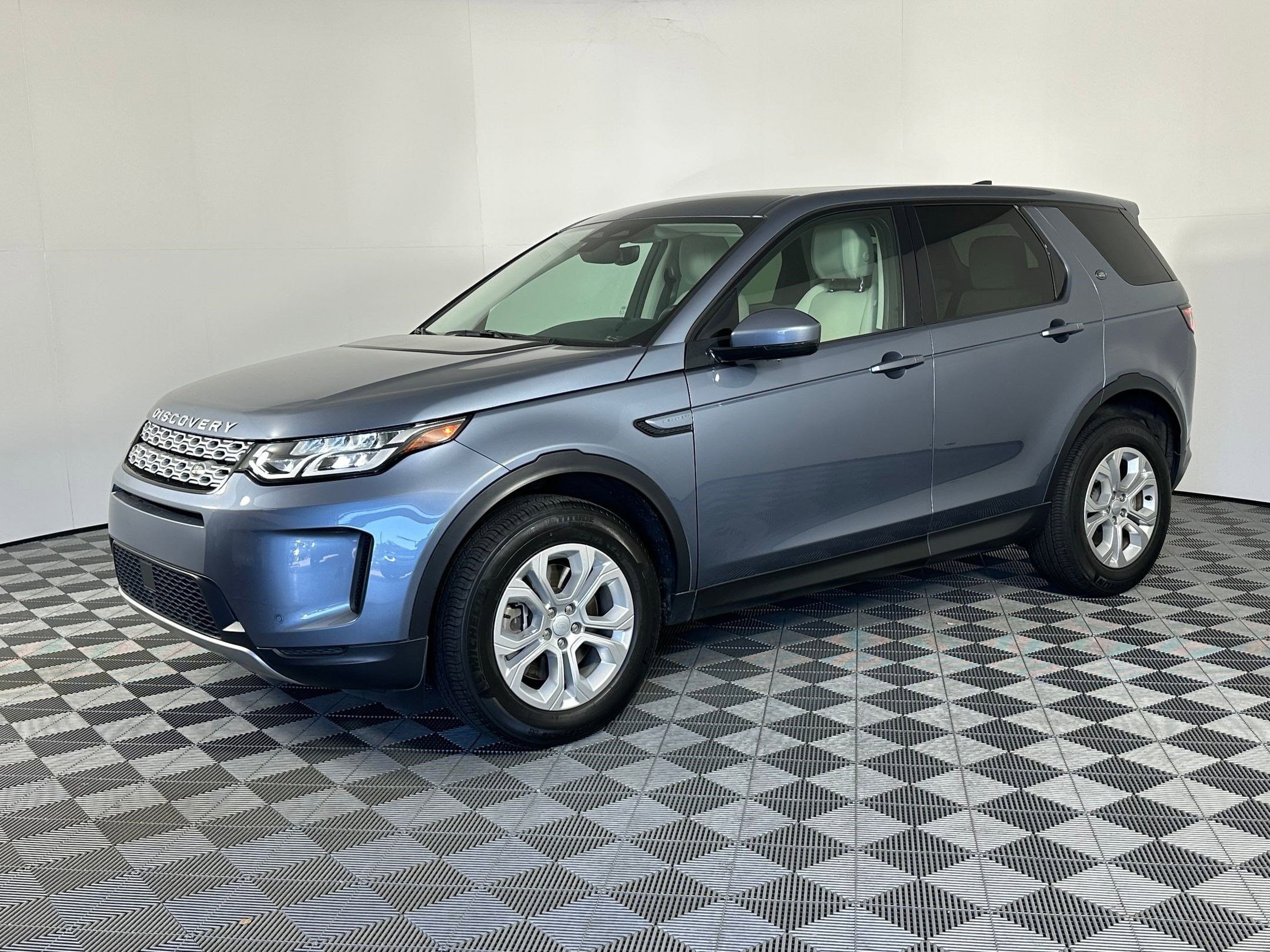 2023 Land Rover Discovery Sport S